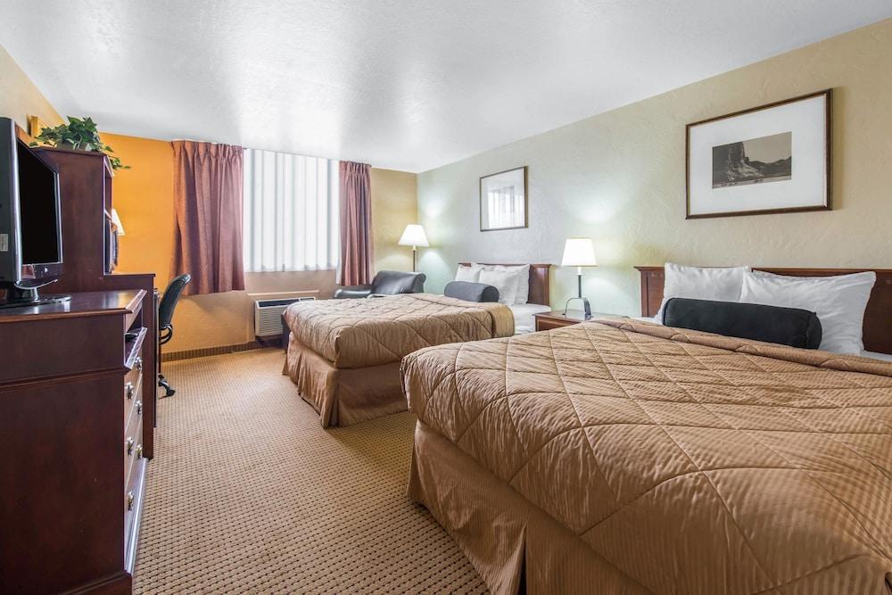 Rodeway Inn Fort Morgan Ngoại thất bức ảnh