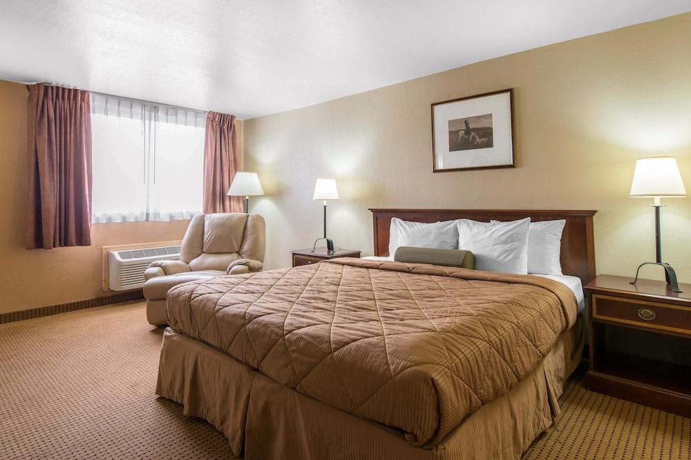 Rodeway Inn Fort Morgan Ngoại thất bức ảnh