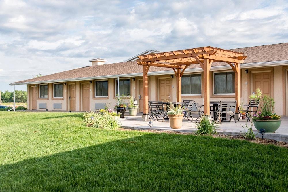 Rodeway Inn Fort Morgan Ngoại thất bức ảnh